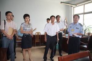 濟(jì)寧團(tuán)市委檢查驗(yàn)收組對(duì)汶上縣人民法院法警大隊(duì)2011年度“市級(jí)青年文明號(hào)”爭(zhēng)創(chuàng)工作檢 ...