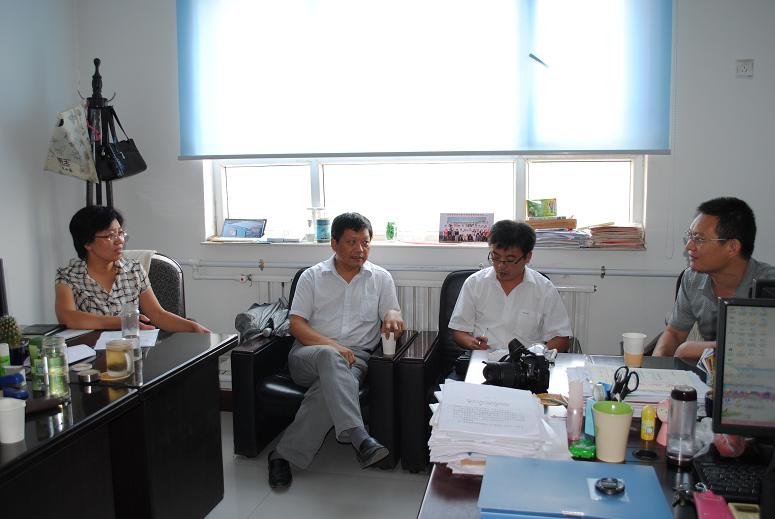 泗水縣總工會(huì)、住建局負(fù)責(zé)同志來汶上縣參觀職工技能大賽和廠務(wù)公開民主管理工作