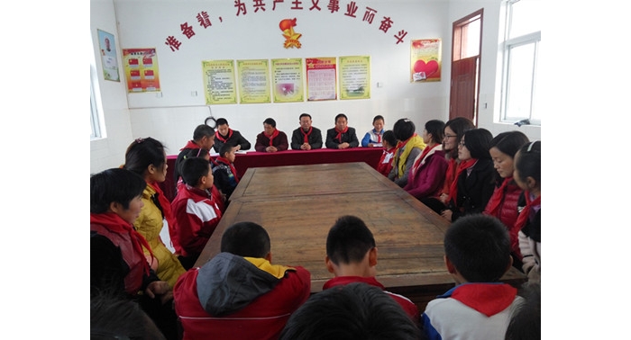郭樓鎮(zhèn)陽(yáng)壩小學(xué)少先大隊(duì)第一次例會(huì)暨少先隊(duì)隊(duì)室觀摩學(xué)習(xí)進(jìn)行本文為汶上信息港轉(zhuǎn)載自互 ...