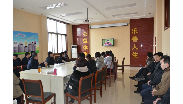 縣教體局認(rèn)真組織收看全市科學(xué)發(fā)展綜合考核總結(jié)表彰暨干部作風(fēng)建設(shè)大會