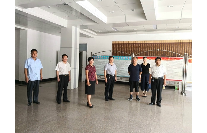 縣廠務(wù)公開民主管理工作組到汶上縣教體系統(tǒng)檢查指導廠務(wù)公開民主管理工作
