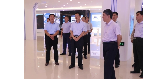 省派濟寧市中心組領(lǐng)導(dǎo)到汶上縣山東洲藍環(huán)保科技有限公司調(diào)研
